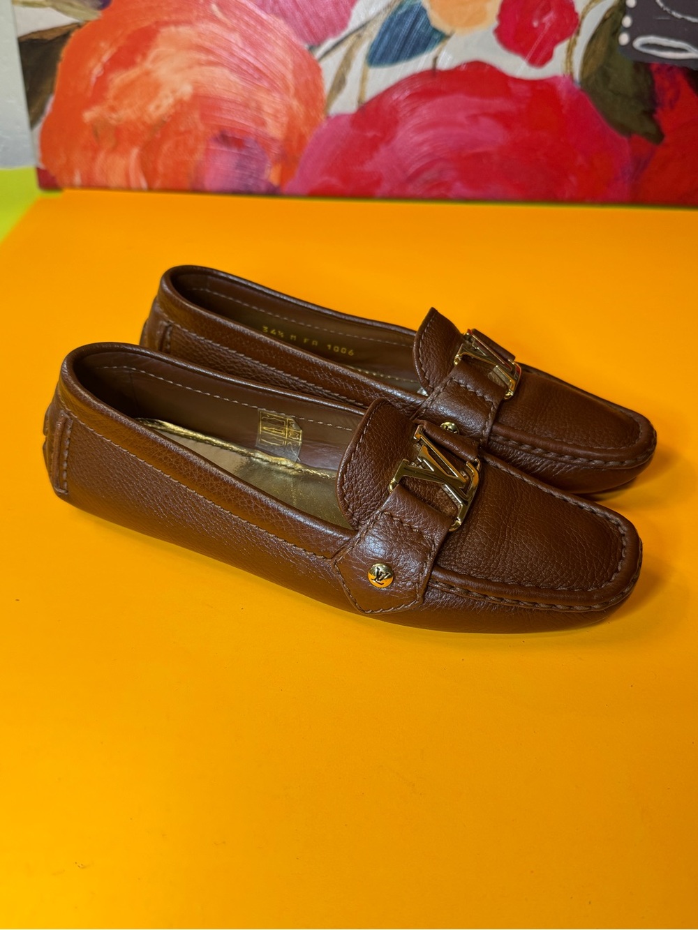 Louis Vuitton loafers Brown Leather Insole Detailing with Gold Stamp - Picture 14 of 15
